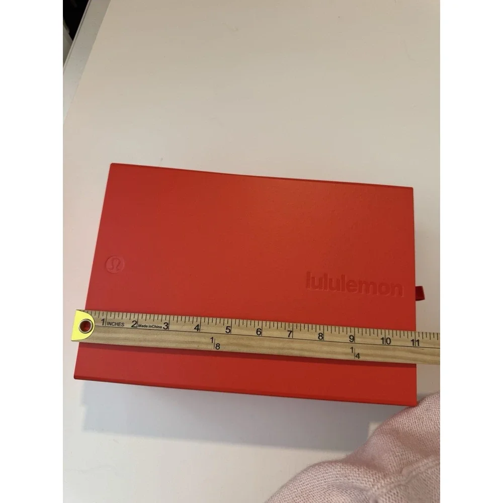 2025 Lululemon Holiday Medium‎ Red Gift Box